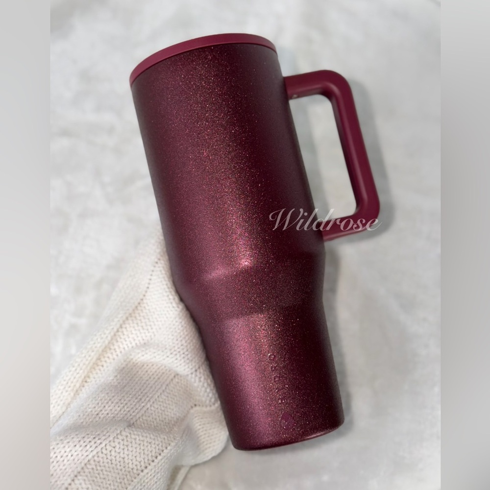 HydroJug WINTER BERRY 40 OZ Traveler Birthday NWT IN HAND Glitter Red